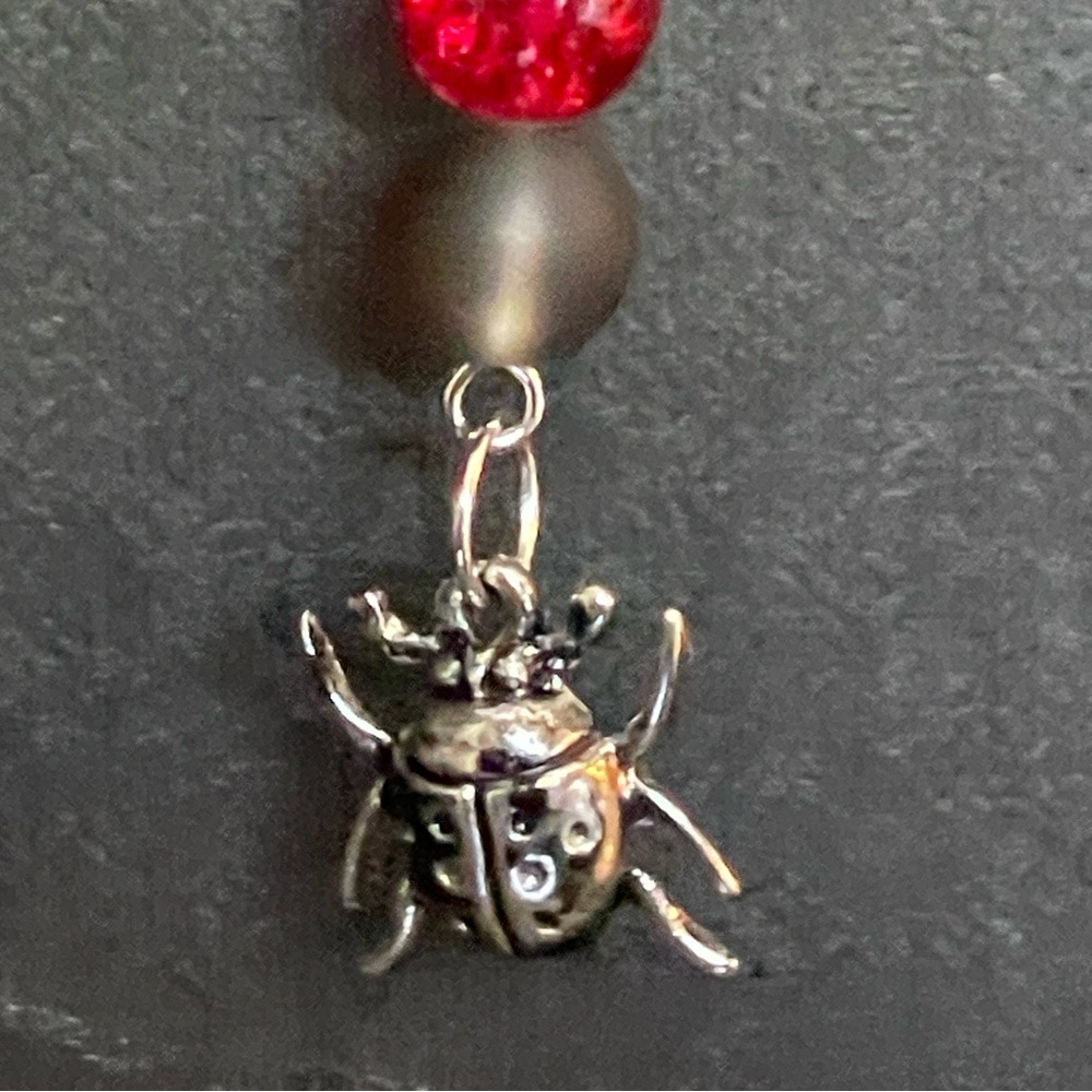 Ladybug dangle earrings - Picture 3 of 4
